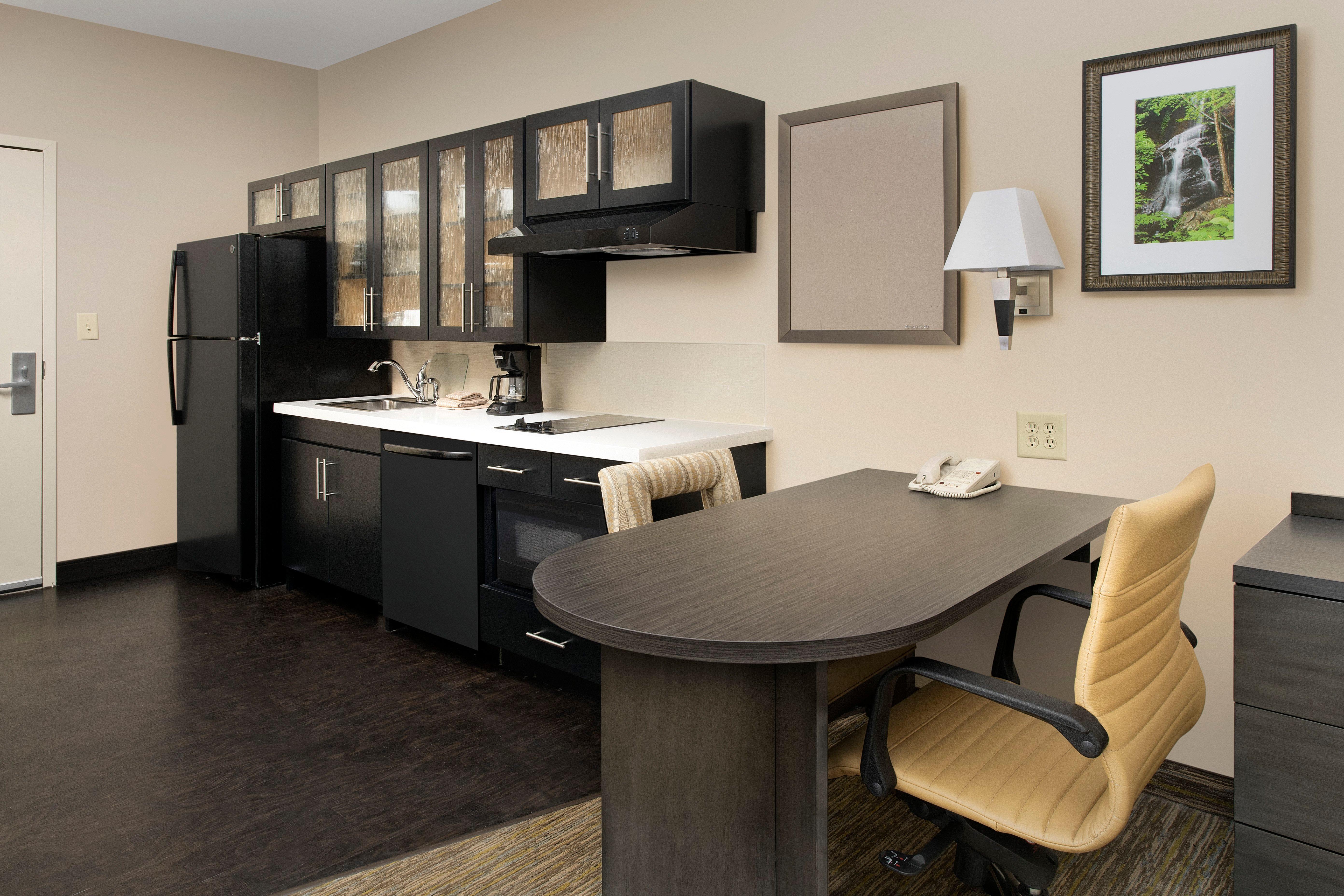 Candlewood Suites Charleston-Northwoods By Ihg North Charleston Dış mekan fotoğraf